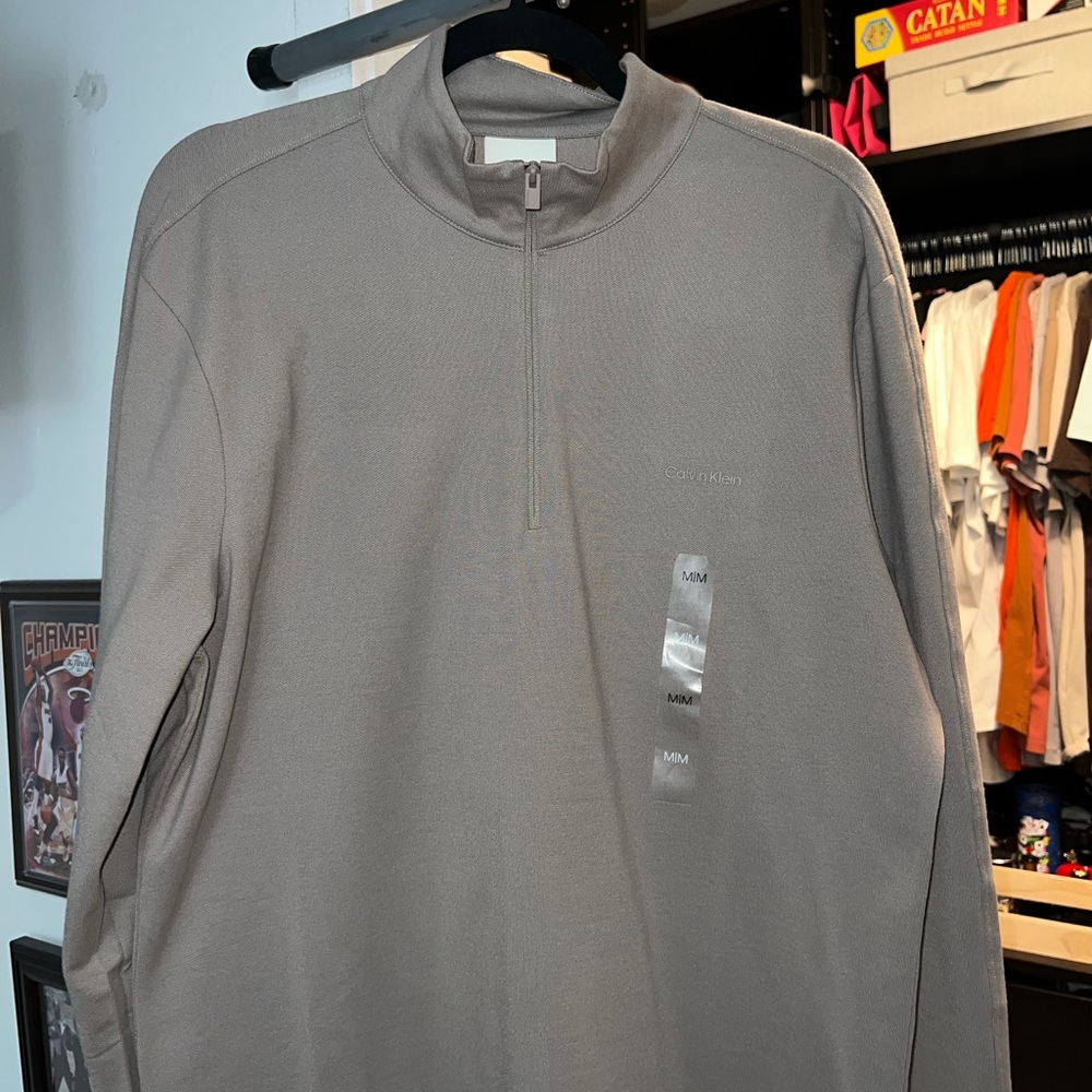Calvin Klein Light Gray Knit Top